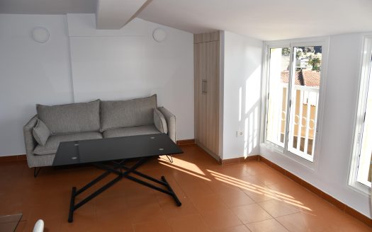 Magnífico dúplex amueblado y recién reformado en las mimosas con aparcamiento