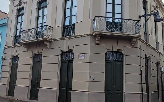 Magnífico local muy comercial en La Laguna