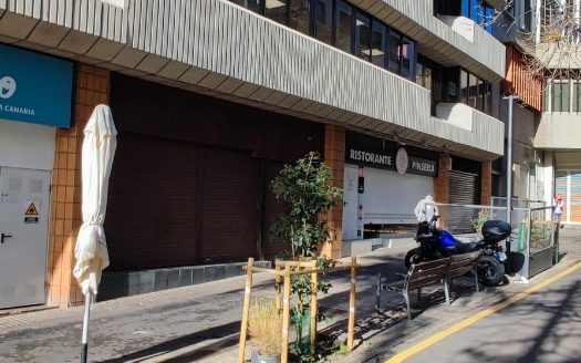 Gran local comercial ideal para hostelería en el centro de Santa Cruz
